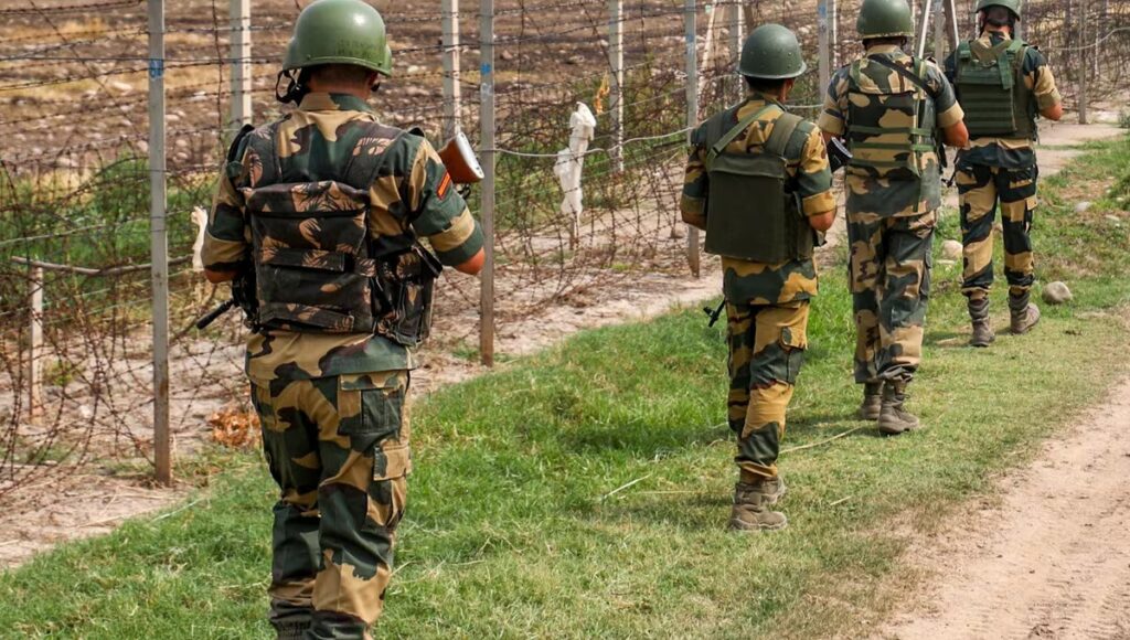 BSF में हेड कॉन्स्टेबल बनने का सुनहरा मौका: 1121 पदों पर भर्ती का ऐलान